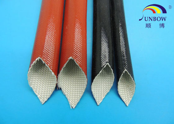 China Silikonumhülltes Fiberglas dehnbares umsponnenes Sleeving/Ärmel/Schläuche/Rohre fournisseur